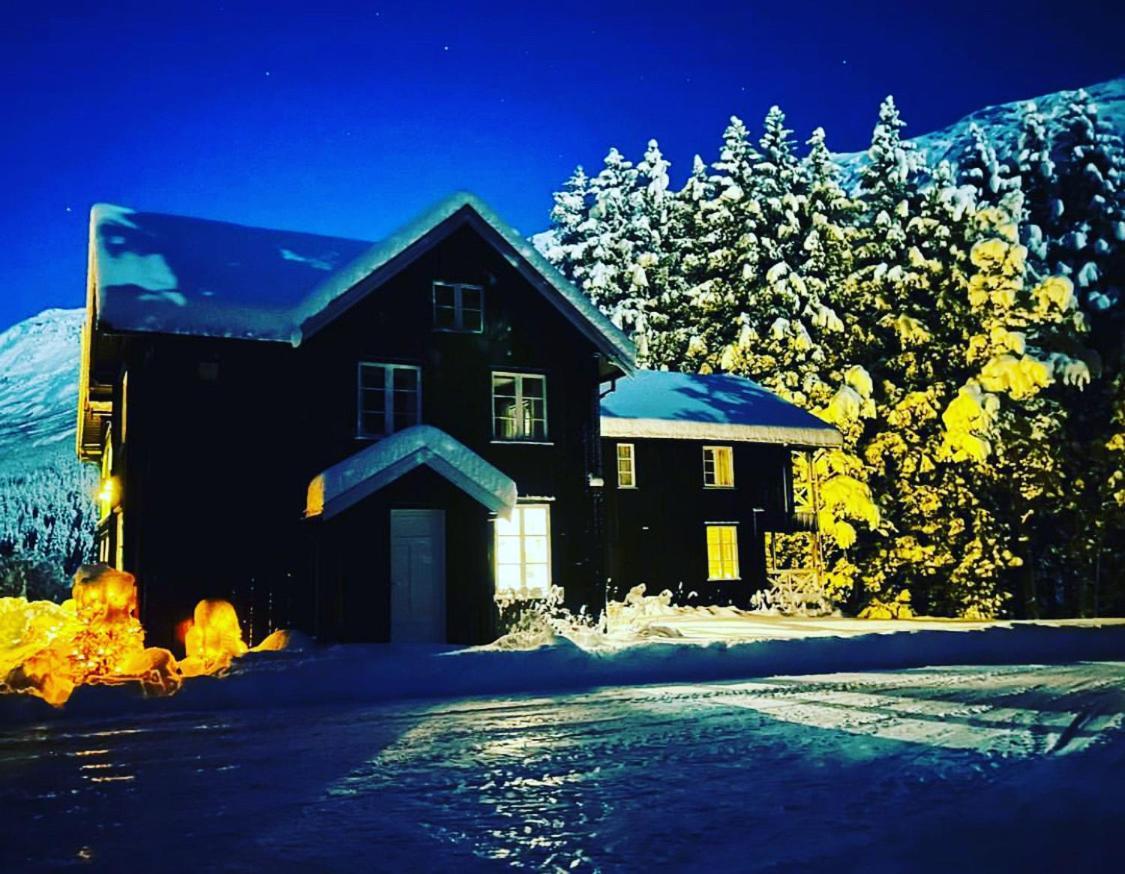 Phillipshaugen Lodge Oksendalsora ภายนอก รูปภาพ
